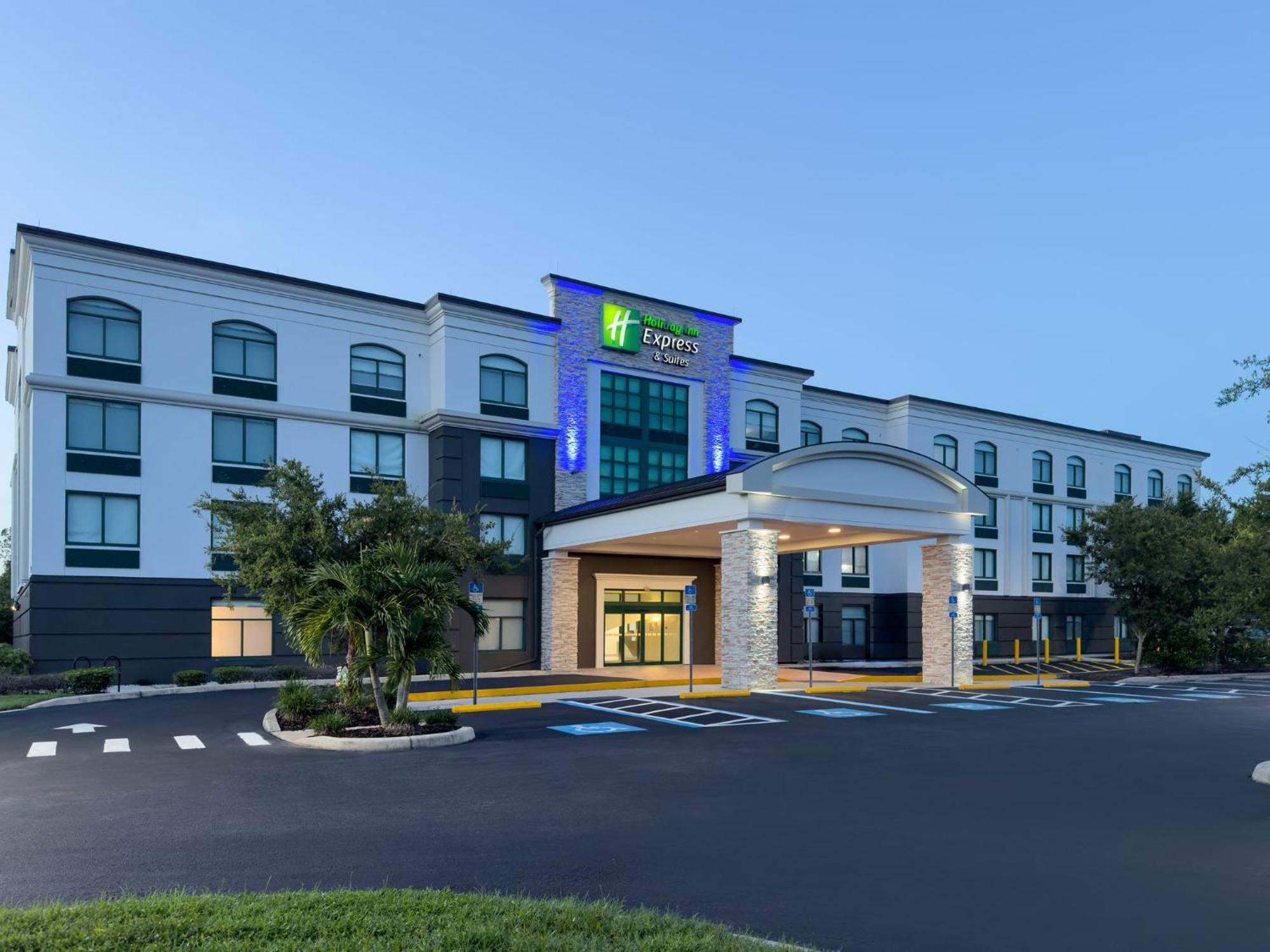 Holiday Inn Express & Suites Bradenton East-Lakewood Ranch By Ihg Kültér fotó